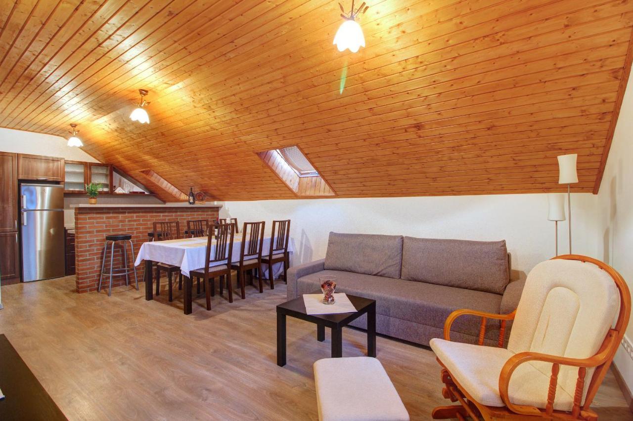 Apartments Novy Zivot Bagian luar foto